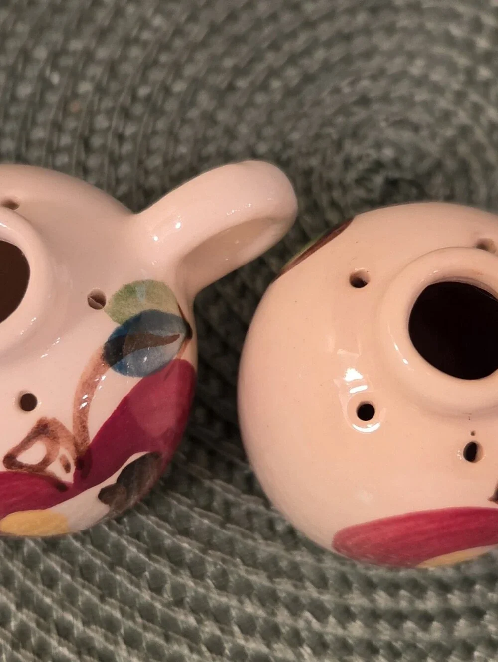 3 Pc Set Vtg Puritan Pottery Apple Honey Jug Salt & Pepper 1940's Kitchen Retro